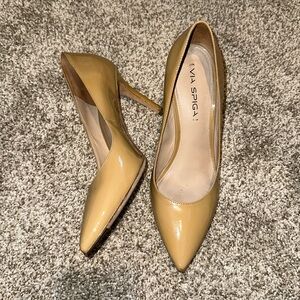 EUC VIA SPIGA nude pumps with 3 1/2 inch heel size 38 patent leather